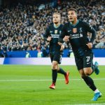 Controverse in de Champions League terwijl Parijs Liverpool verrast met betwiste overwinning